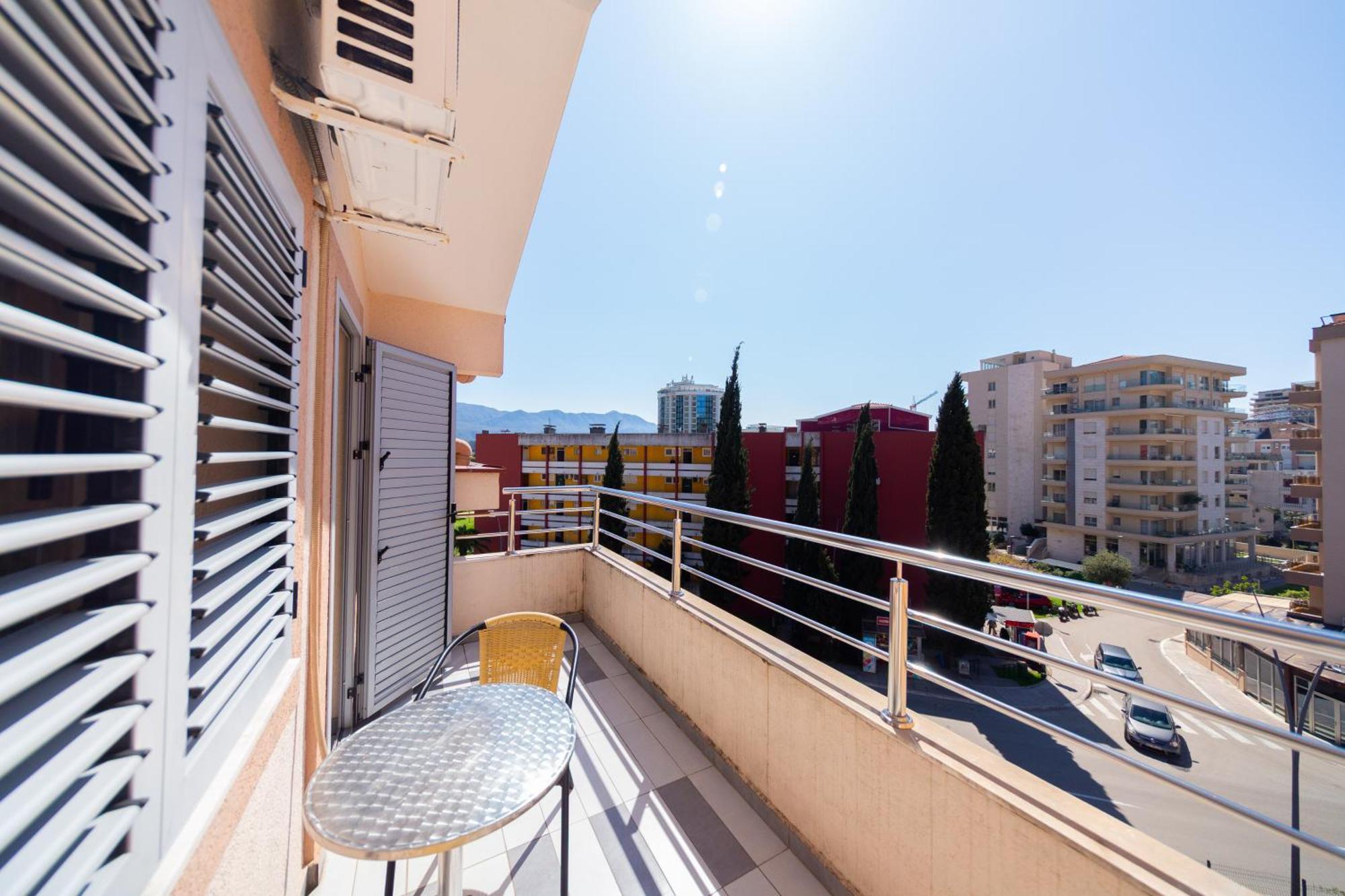 Sms Apartments Budva Room photo